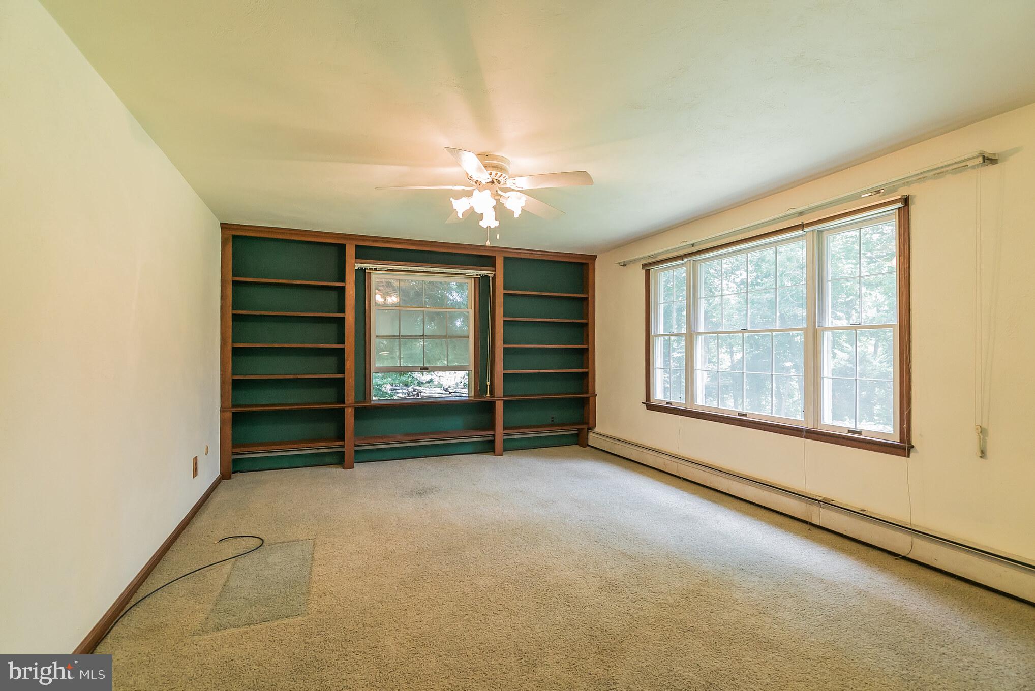 360 Clothier Springs Road Phoenixville, PA 19460 - Photo 15 of 35 Den