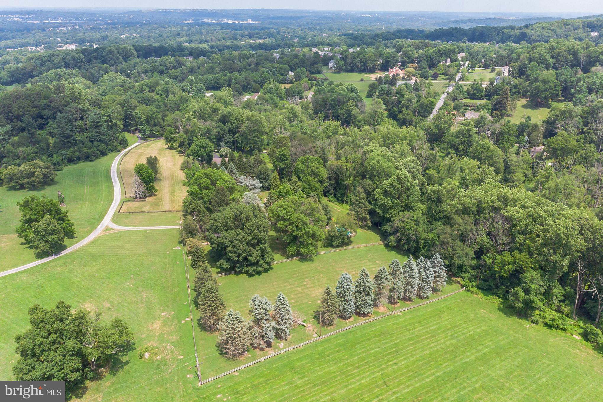 360 Clothier Springs Road Phoenixville, PA 19460 - Photo 4 of 35 Looking north at property