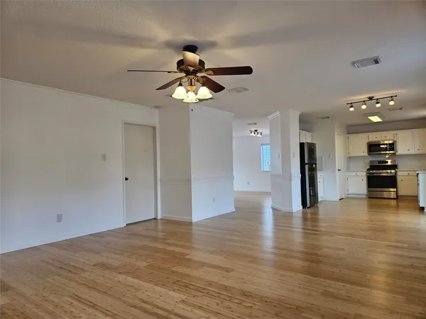 $319,999 | 22610 August Leaf Drive, Tomball, TX 77375