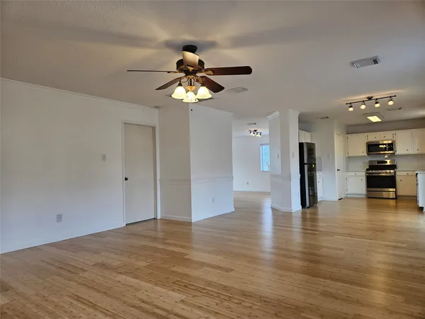 $324,999 | 22610 August Leaf Drive, Tomball, TX 77375