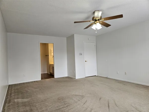 $324,999 | 22610 August Leaf Drive, Tomball, TX 77375