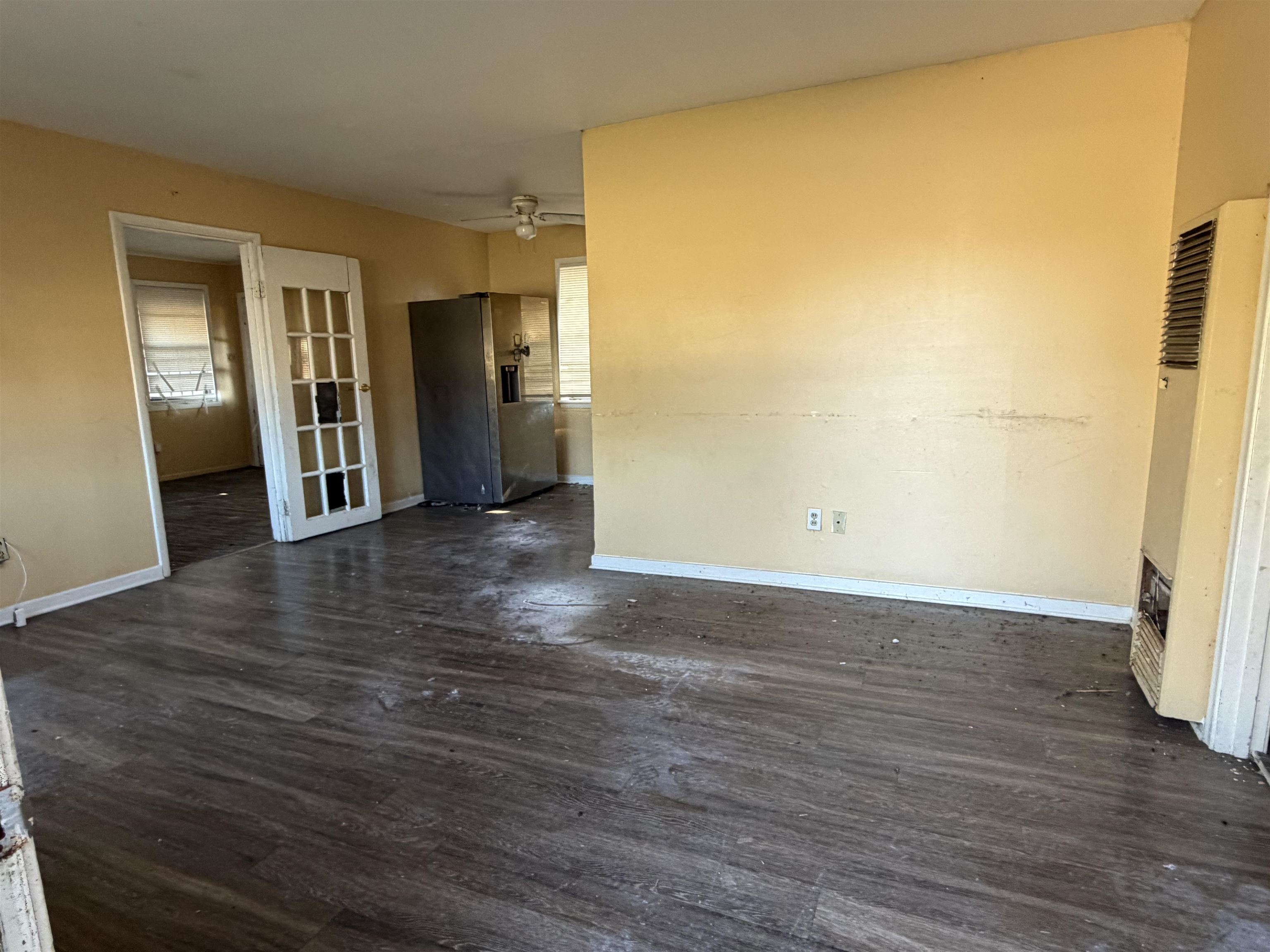 275 Flynn Road Memphis, TN 38109 - Photo 4 of 14