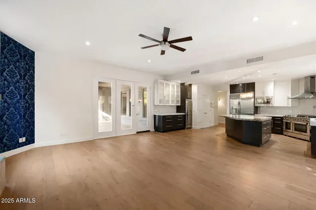 $6,000 | 11 West San Juan Avenue, Phoenix, AZ 85013