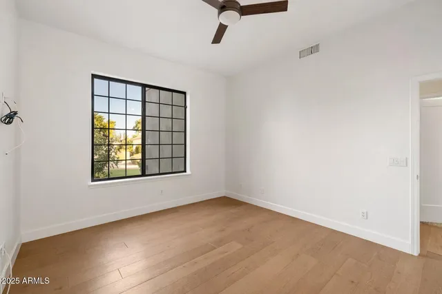 $6,000 | 11 West San Juan Avenue, Phoenix, AZ 85013