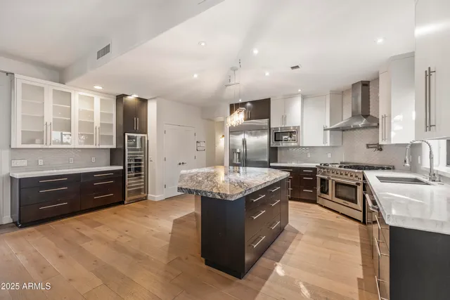 $6,000 | 11 West San Juan Avenue, Phoenix, AZ 85013