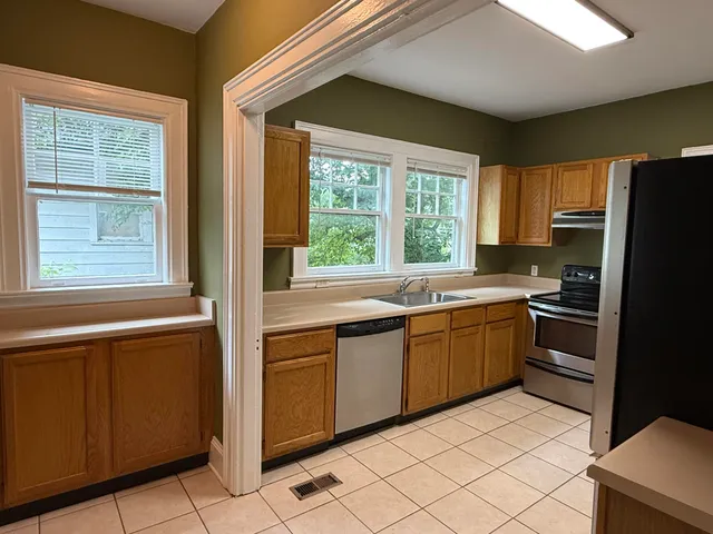 $2,000 | 221 Morningside Drive, Chattanooga, TN 37404