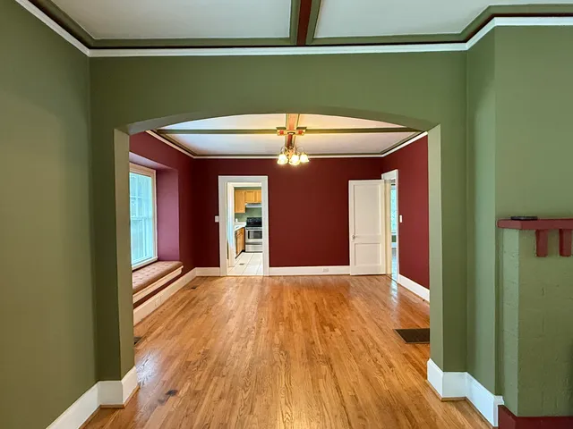 $2,000 | 221 Morningside Drive, Chattanooga, TN 37404