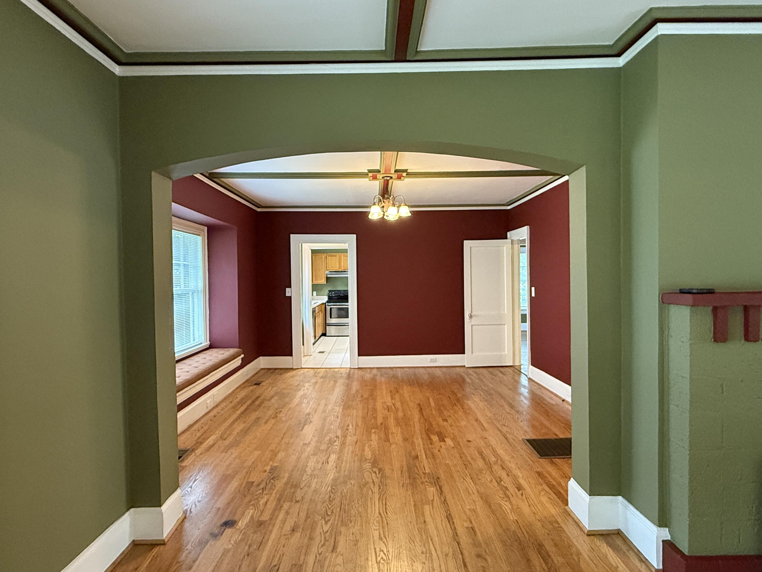 221 Morningside Drive Chattanooga, TN 37404 - Photo 8 of 23 IMG_6123