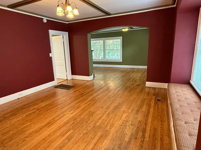 $2,000 | 221 Morningside Drive, Chattanooga, TN 37404