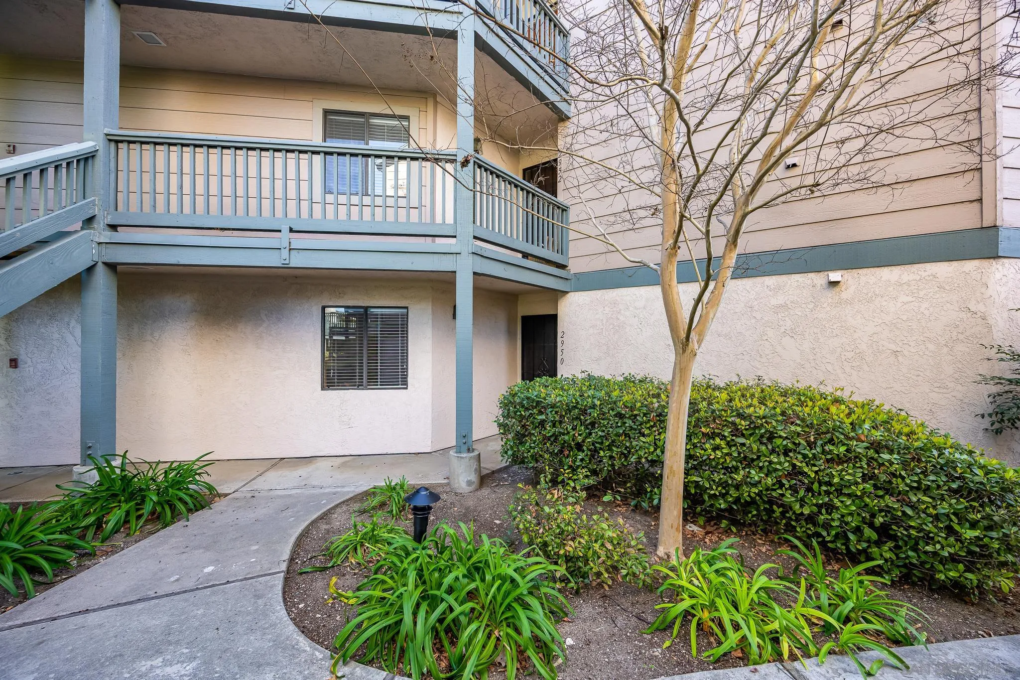 2950 Anawood Way Spring Valley, CA 91978 - Photo 3 of 29 Gallery Image 3