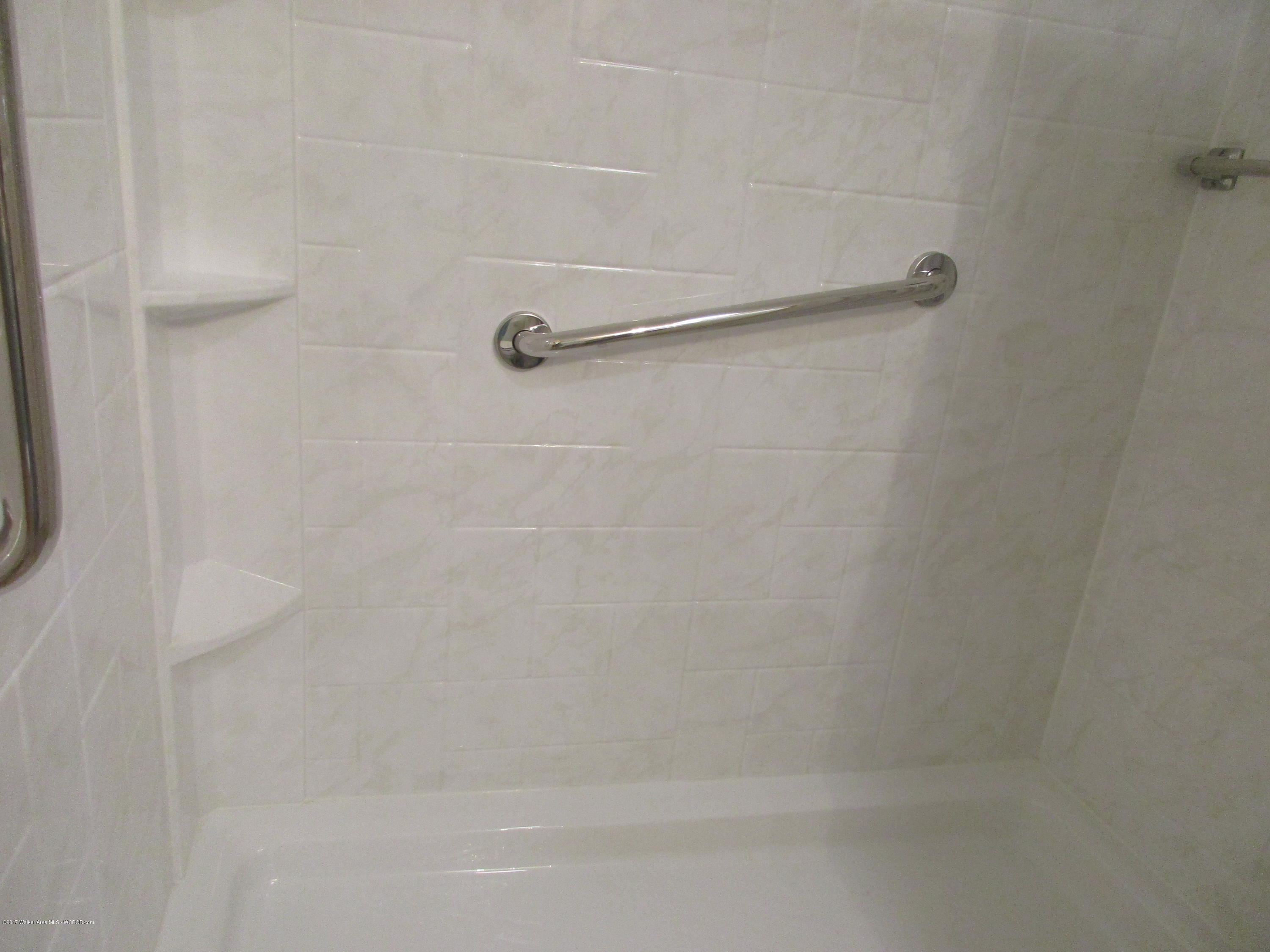 1802 Valley Road Jasper, AL 35501 - Photo 13 of 17 Gallery Image 13