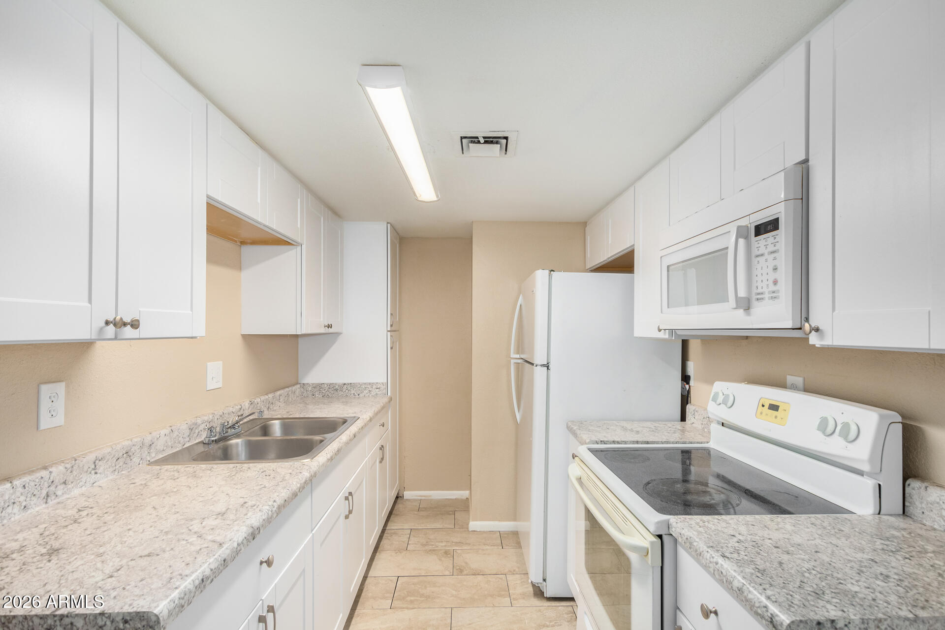 860 East Brown Road, Unit 18 Mesa, AZ 85203 - Photo 7 of 19