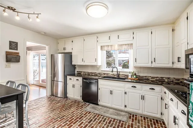 $429,900 | 5531 West 98th Place, Overland Park, KS 66207