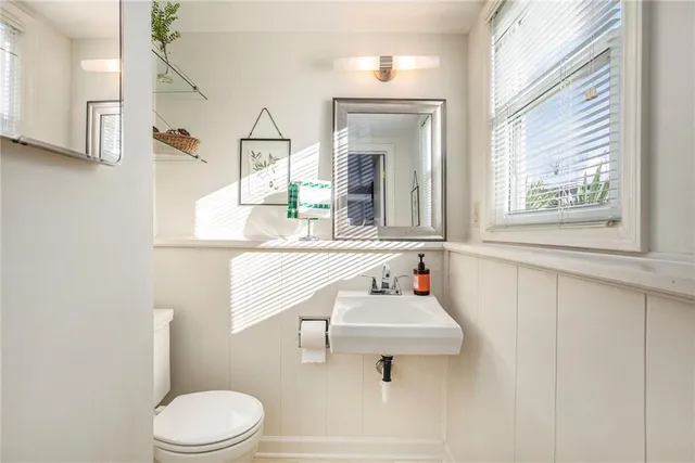 $429,900 | 5531 West 98th Place, Overland Park, KS 66207