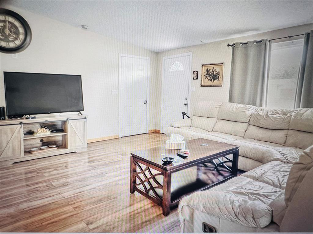 5543 Moog Road New Port Richey, FL 34652 - Photo 4 of 25