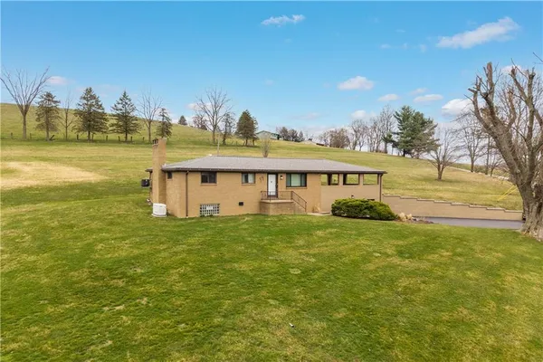 $230,000 | 99 Johnson Road, Washington, PA 15301
