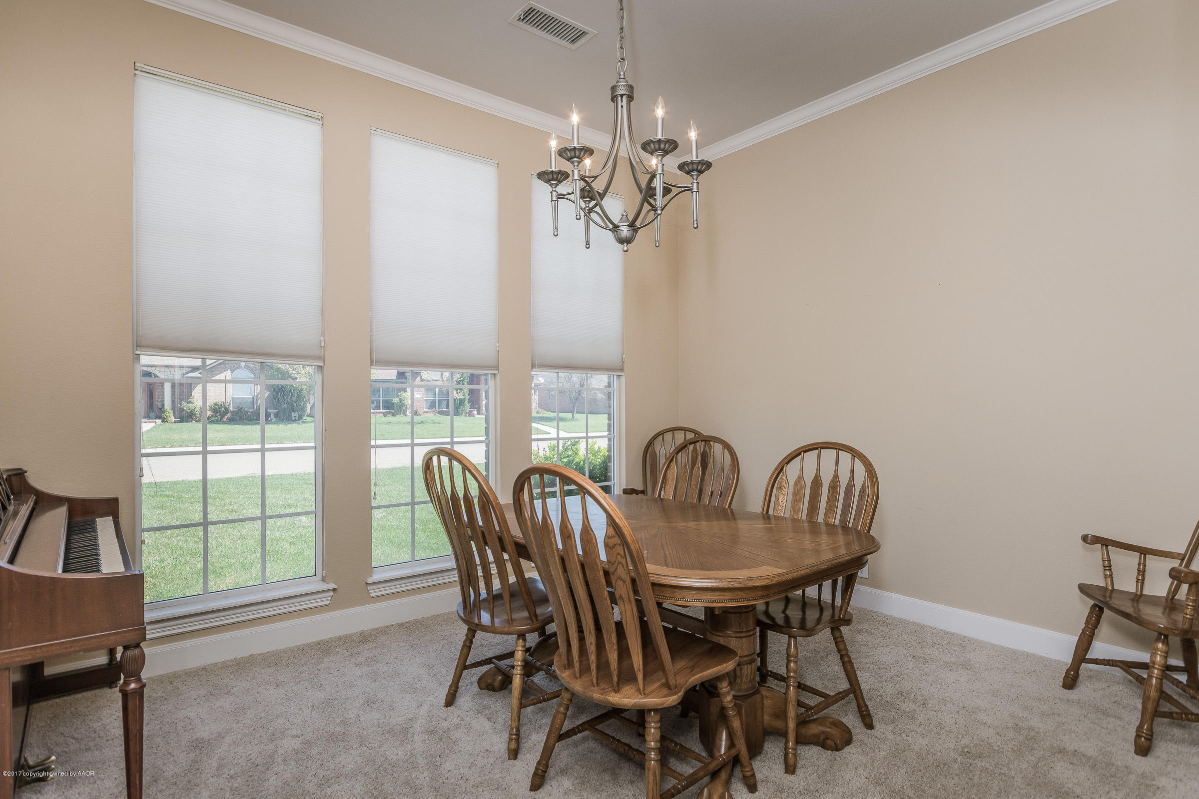 6805 Thunder Road Amarillo, TX 79119 - Photo 3 of 23 Dining Room_