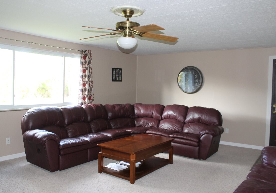 11121 Coldwater Road Fort Wayne, IN 46845 - Photo 4 of 28 Gallery Image 4