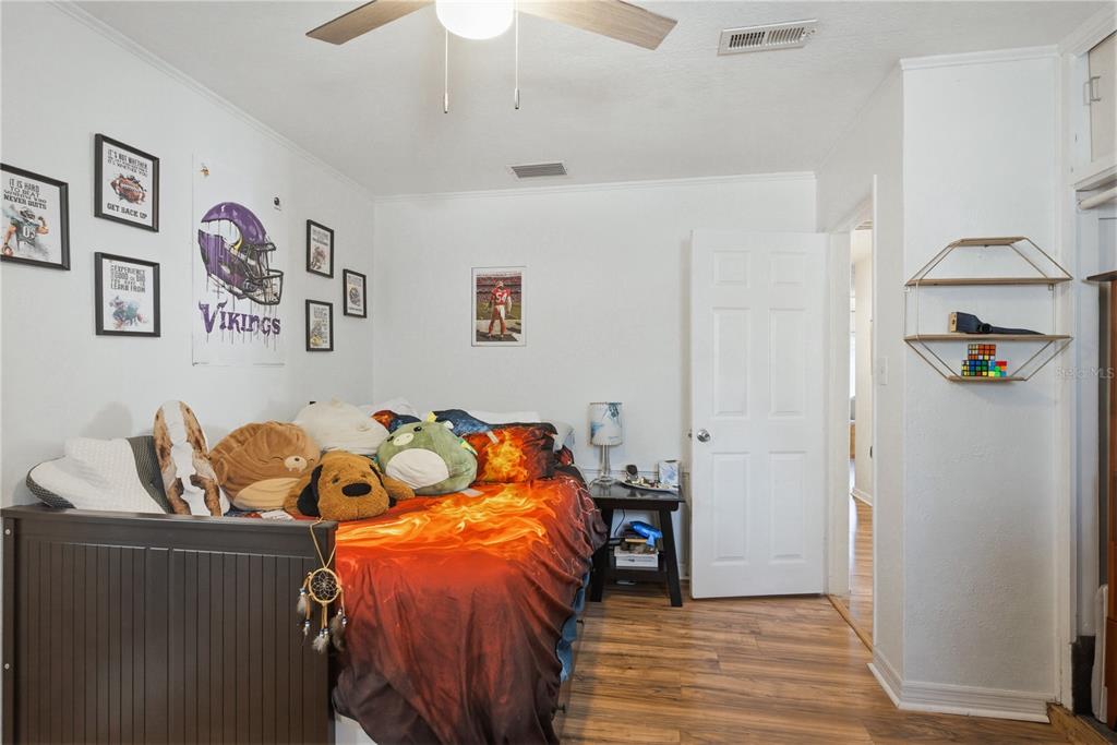 701 South Crest Avenue Clearwater, FL 33756 - Photo 28 of 54