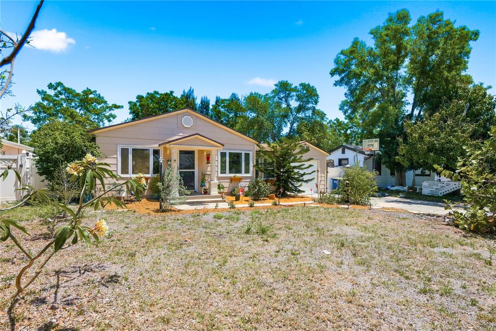 701 South Crest Avenue Clearwater, FL 33756 - Photo 3 of 54