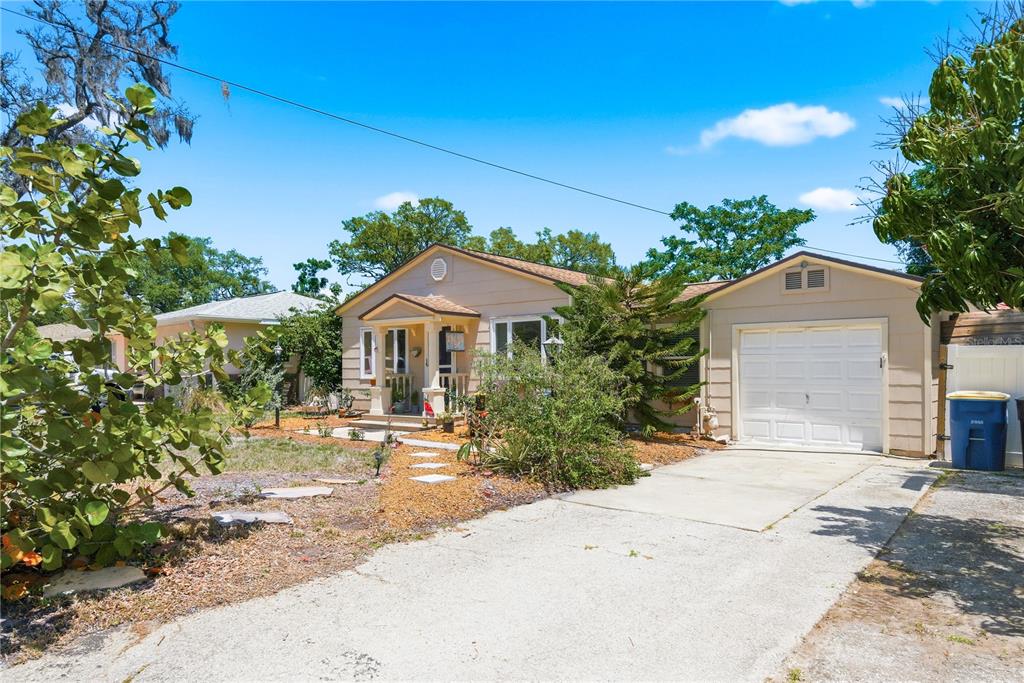 701 South Crest Avenue Clearwater, FL 33756 - Photo 4 of 54