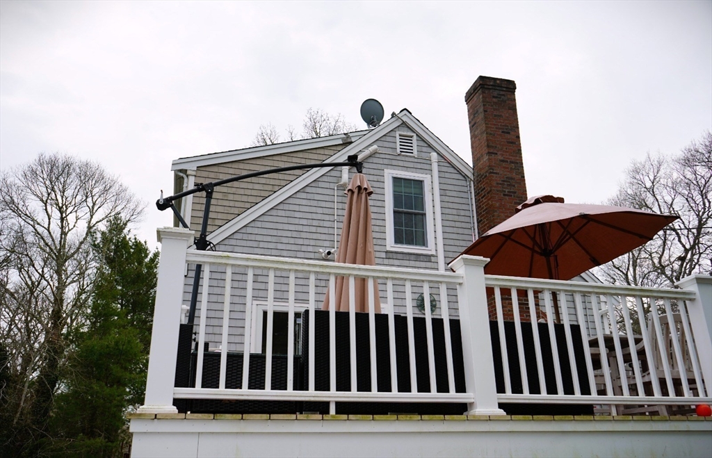54 Melbourne Road Barnstable, MA 02601 - Photo 5 of 42
