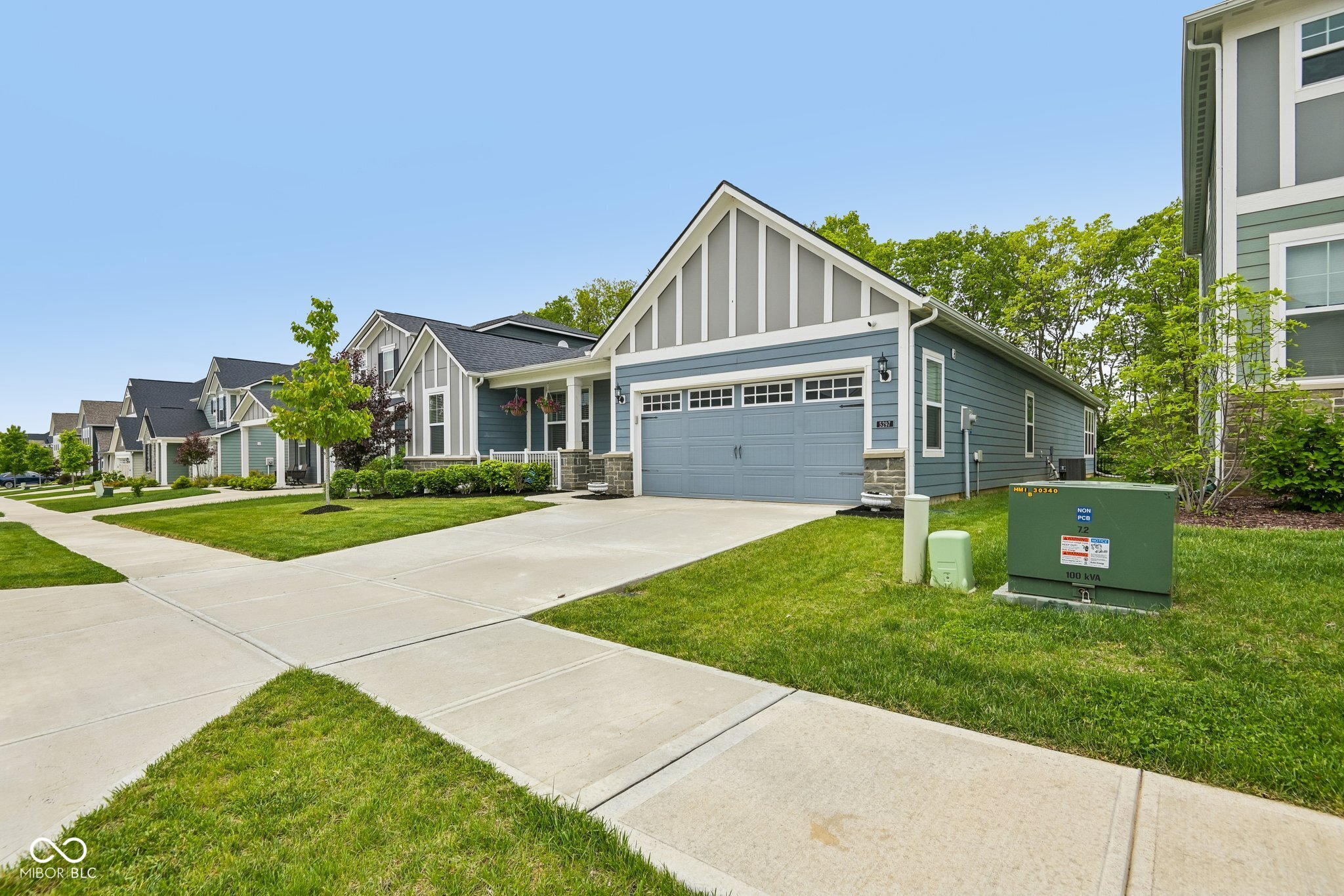 5297 Dunhaven Road Noblesville, IN 46062 - Photo 3 of 47