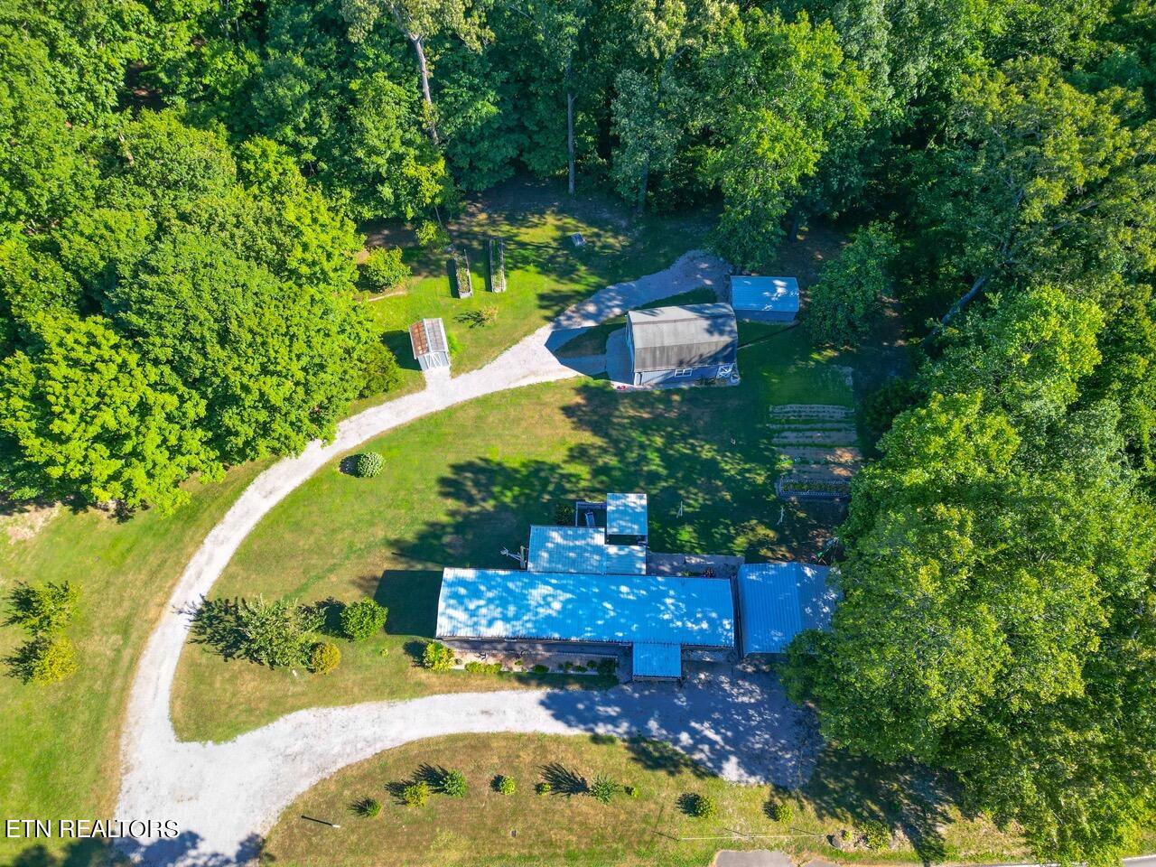 10400 Steekee School Road Loudon, TN 37774 - Photo 3 of 41 dji_fly_20240608_061950_334_171987086695