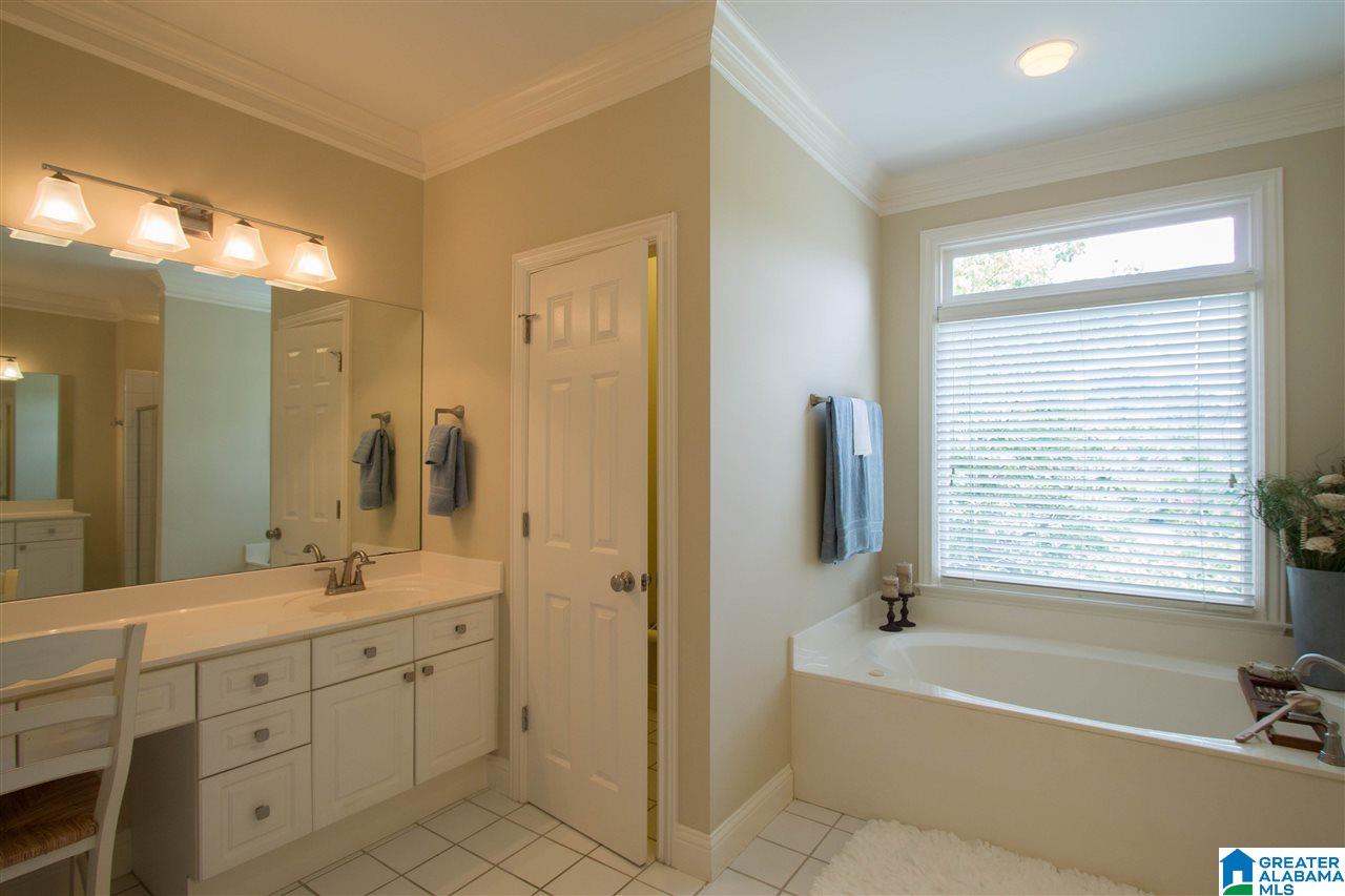 9005 Park Crest Road Birmingham, AL 35242 - Photo 17 of 48
