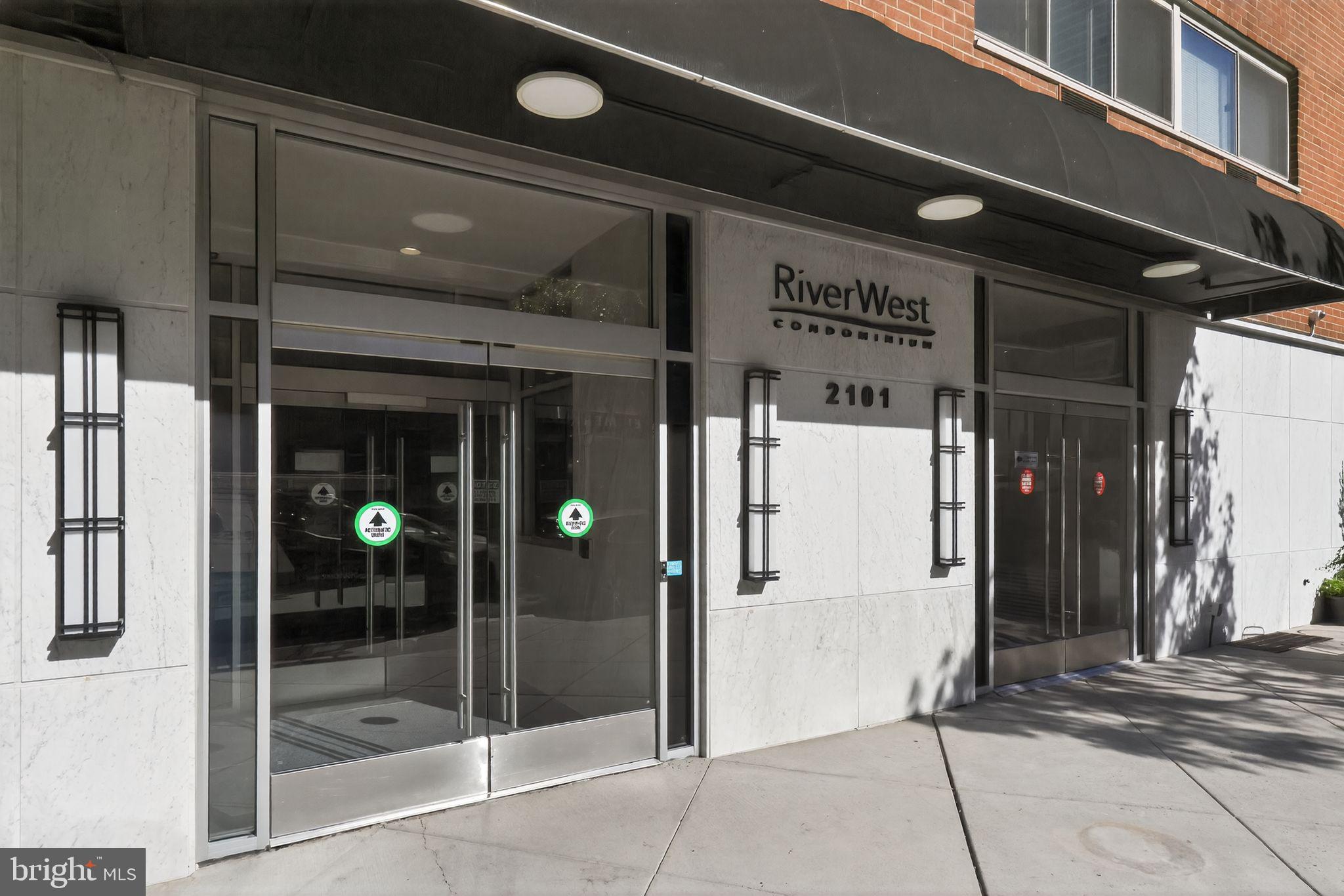 2101-17 Chestnut Street, Unit 1121 Philadelphia, PA 19103 - Photo 3 of 42 a view of a building entrance