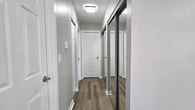 $224,900 | 231 Harvest Court, Vernon Hills, IL 60061