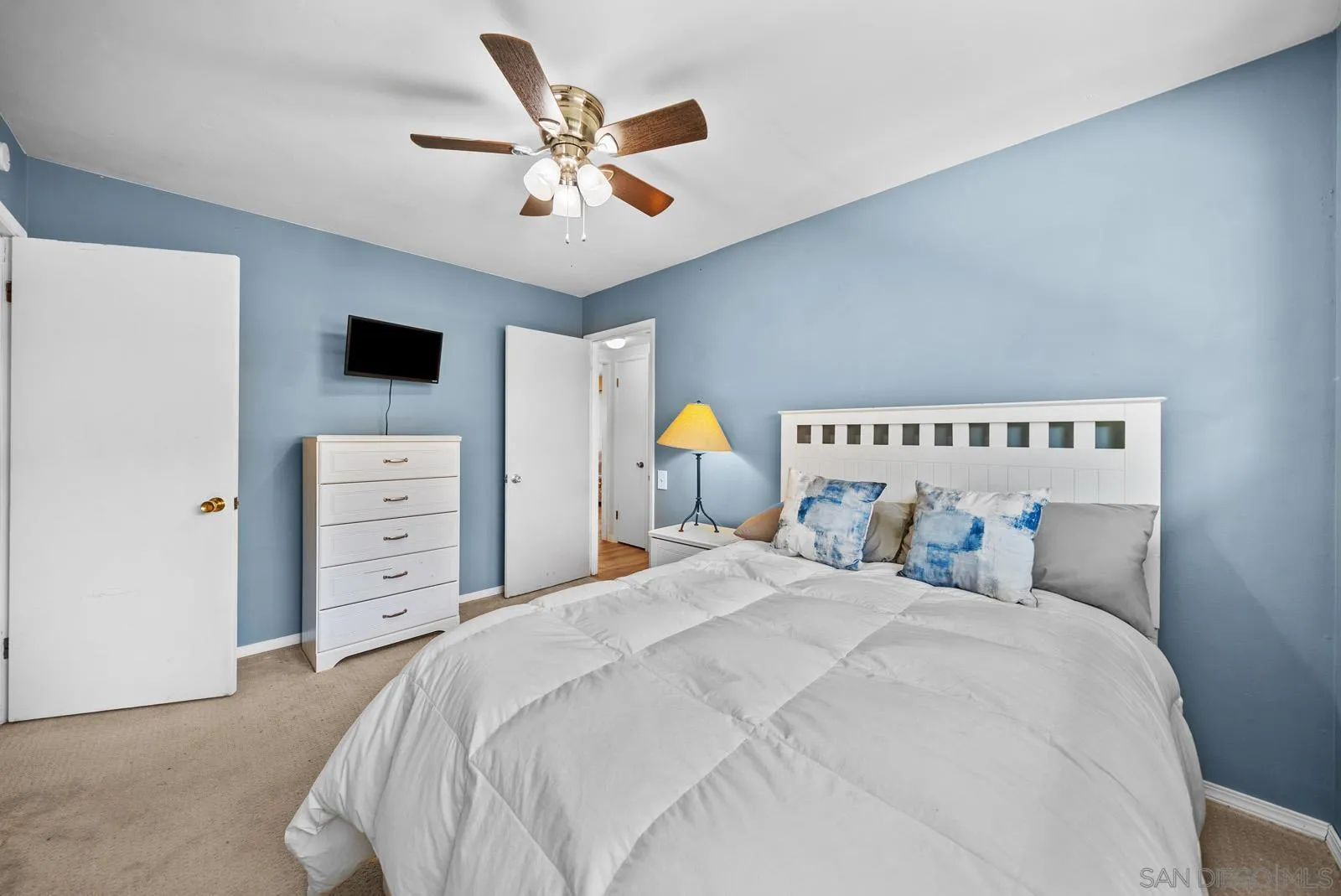 2327 Morro Road Fallbrook, CA 92028 - Photo 37 of 75