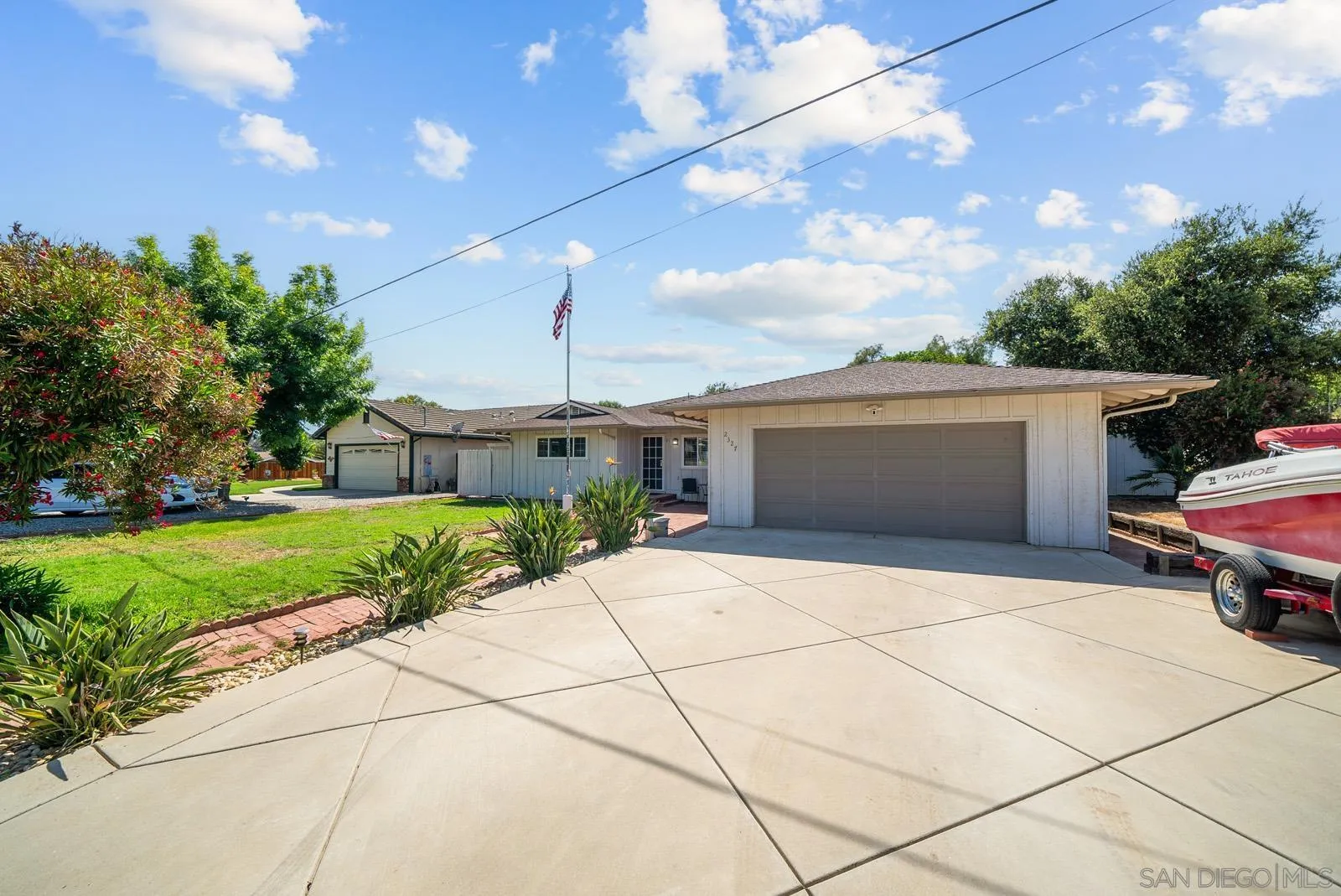 2327 Morro Road Fallbrook, CA 92028 - Photo 61 of 75