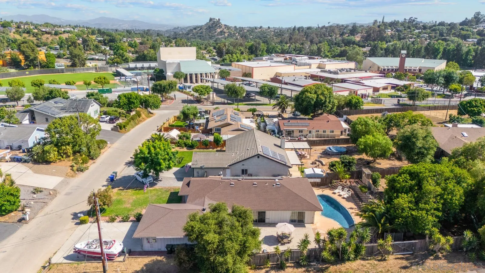 2327 Morro Road Fallbrook, CA 92028 - Photo 67 of 75 an aerial view of a city