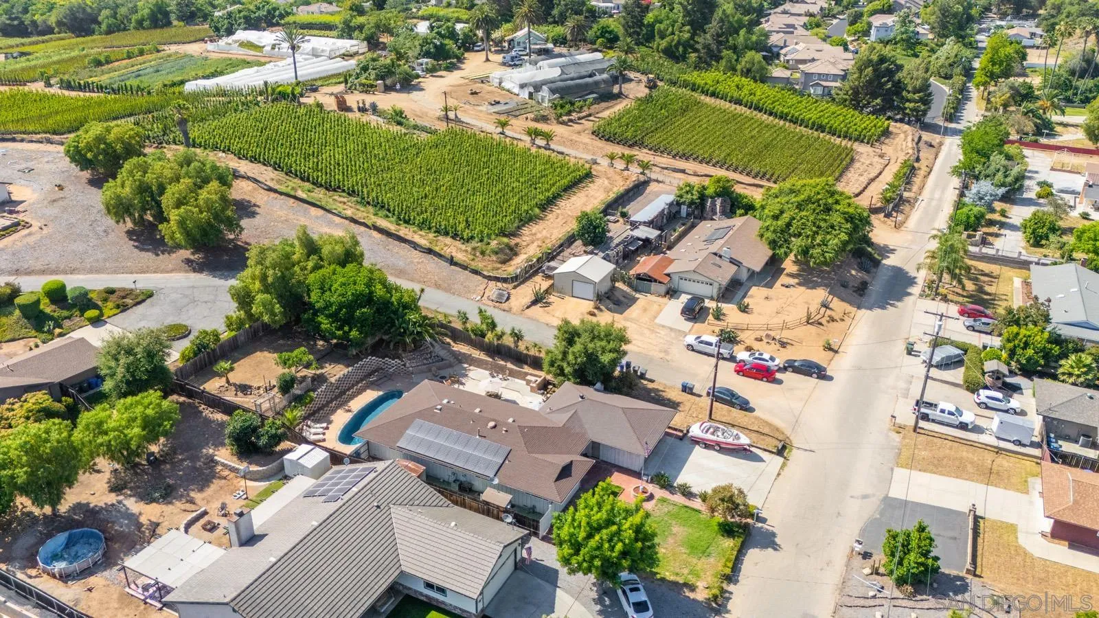 2327 Morro Road Fallbrook, CA 92028 - Photo 71 of 75 an aerial view of a house with a garden