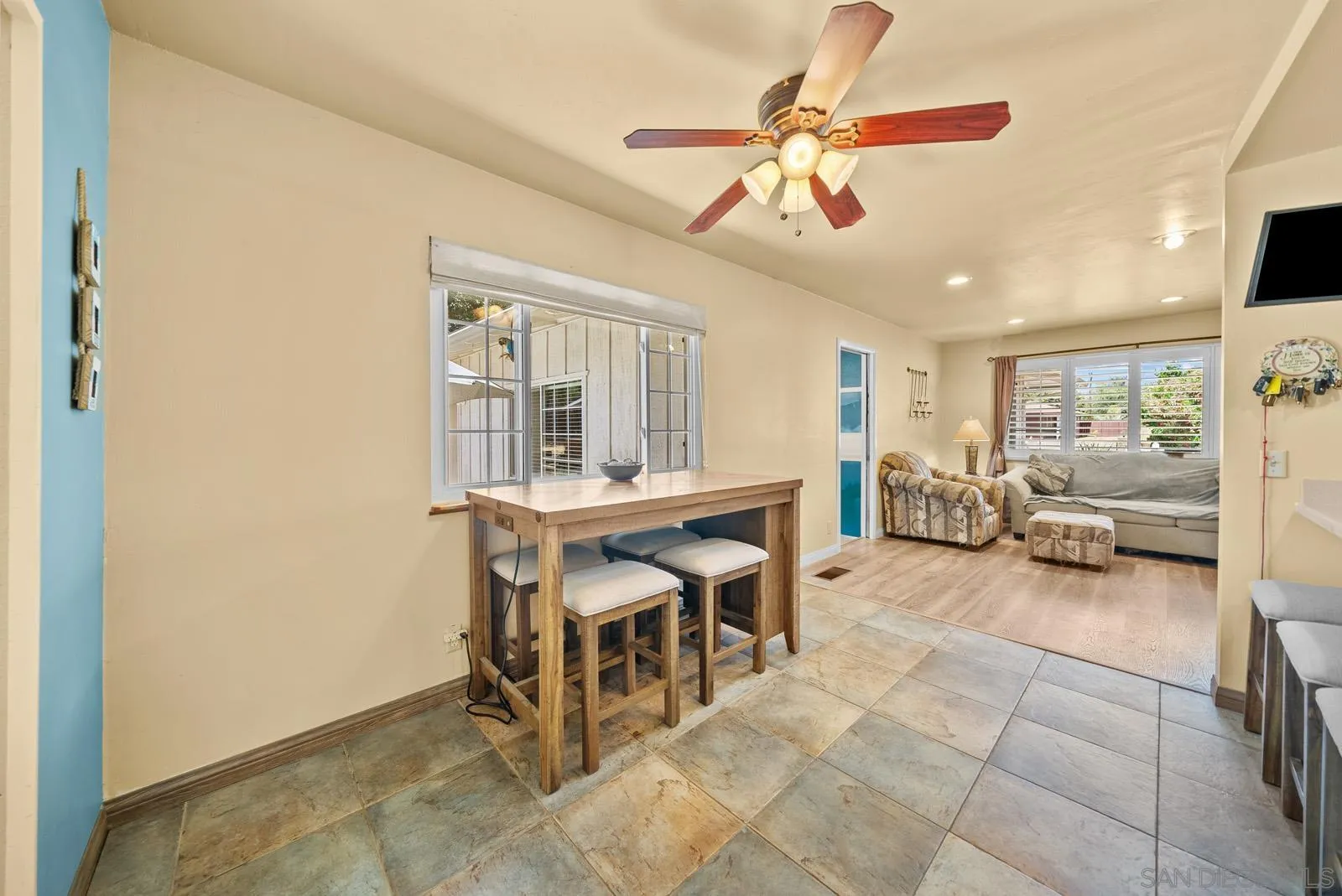 2327 Morro Road Fallbrook, CA 92028 - Photo 8 of 75 a view of a livingroom with furniture and a window