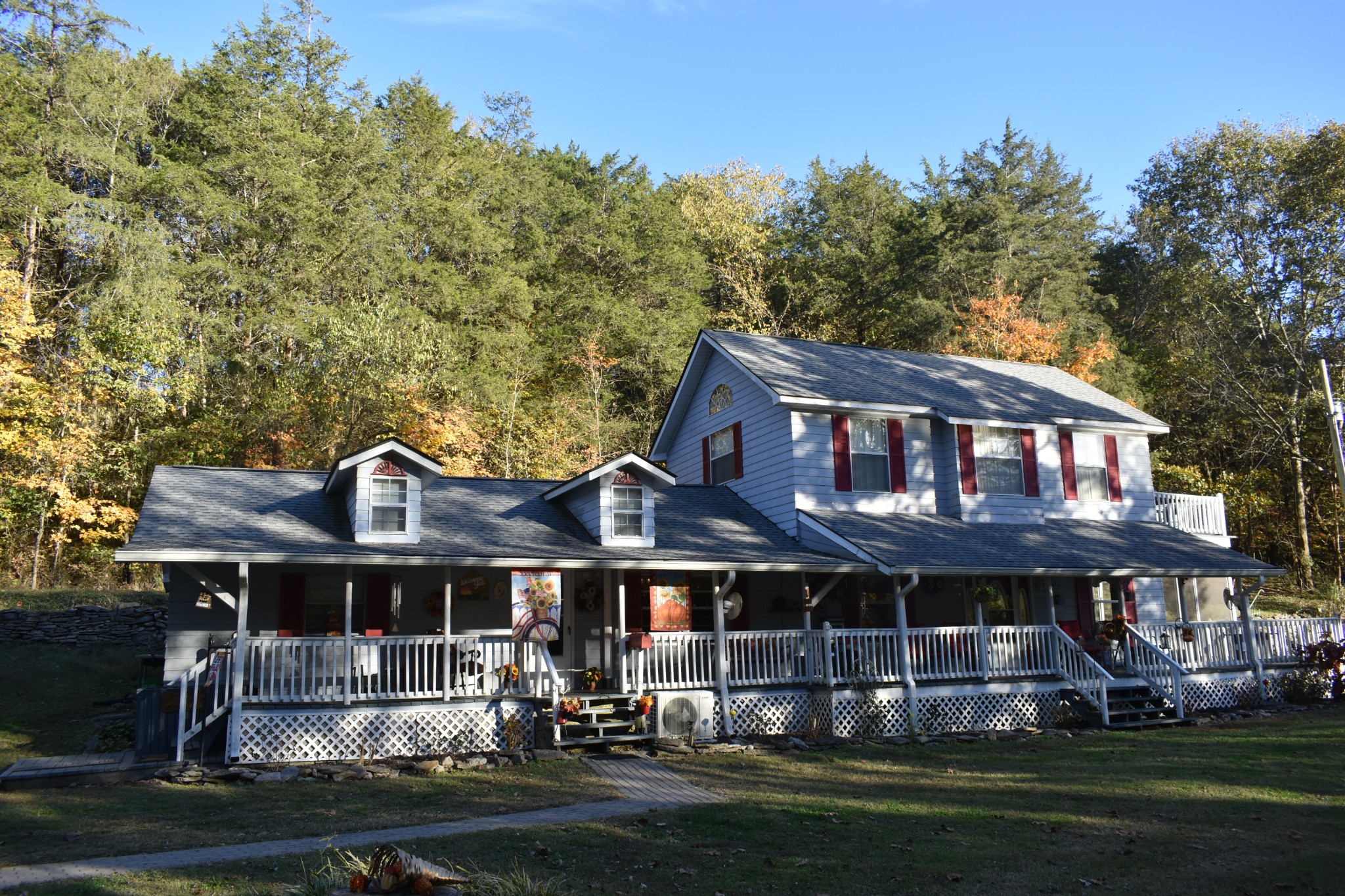 159 Dyer Branch Road Gordonsville, TN 38563 - Photo 2 of 38