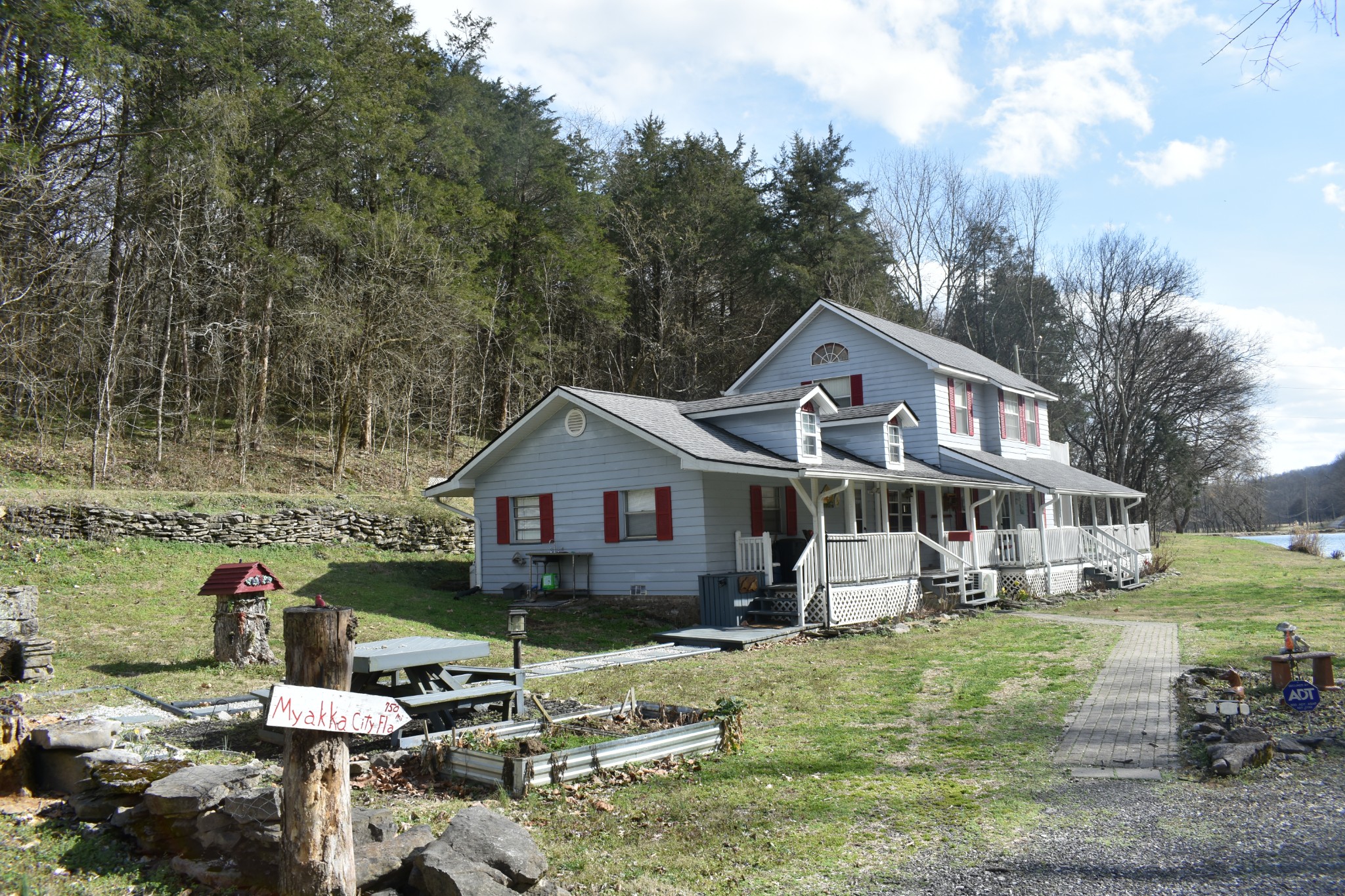 159 Dyer Branch Road Gordonsville, TN 38563 - Photo 29 of 38