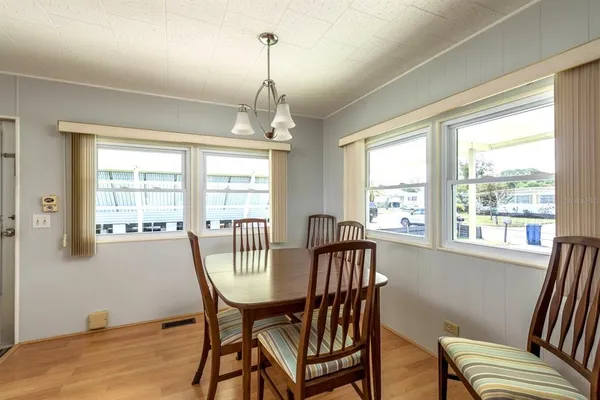 $199,900 | 127 Independence Avenue, Palm Harbor, FL 34684