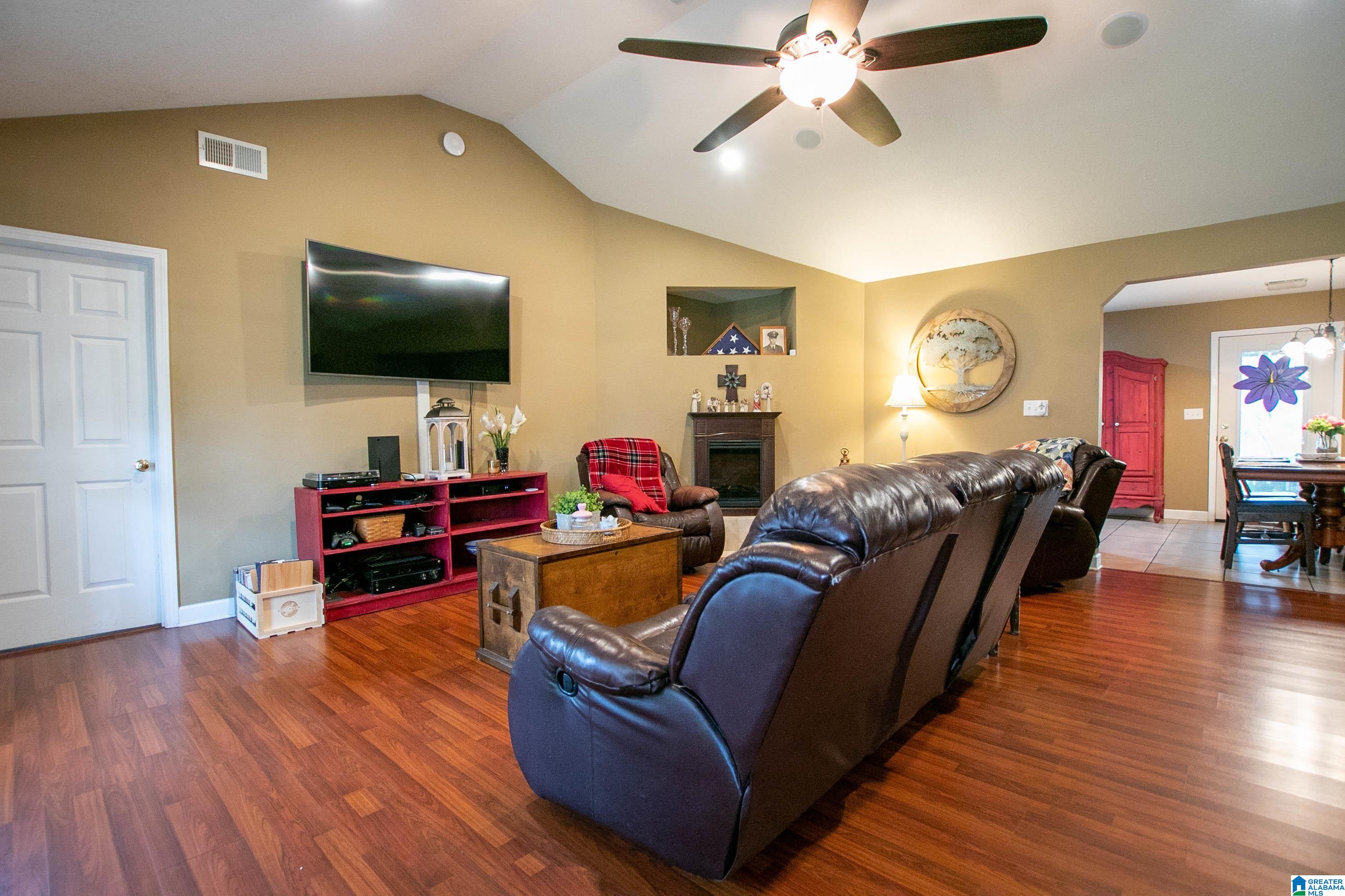 154 Kristen Drive Warrior, AL 35180 - Photo 12 of 37 Gallery Image 12