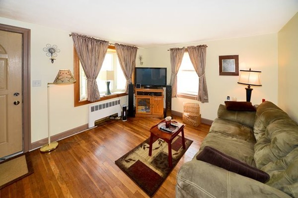 58 Packard Road Stoughton, MA 02072 - Photo 3 of 19 Gallery Image 3