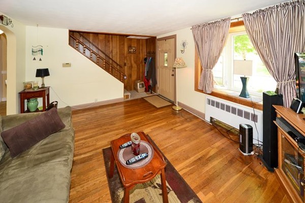 58 Packard Road Stoughton, MA 02072 - Photo 4 of 19 Gallery Image 4