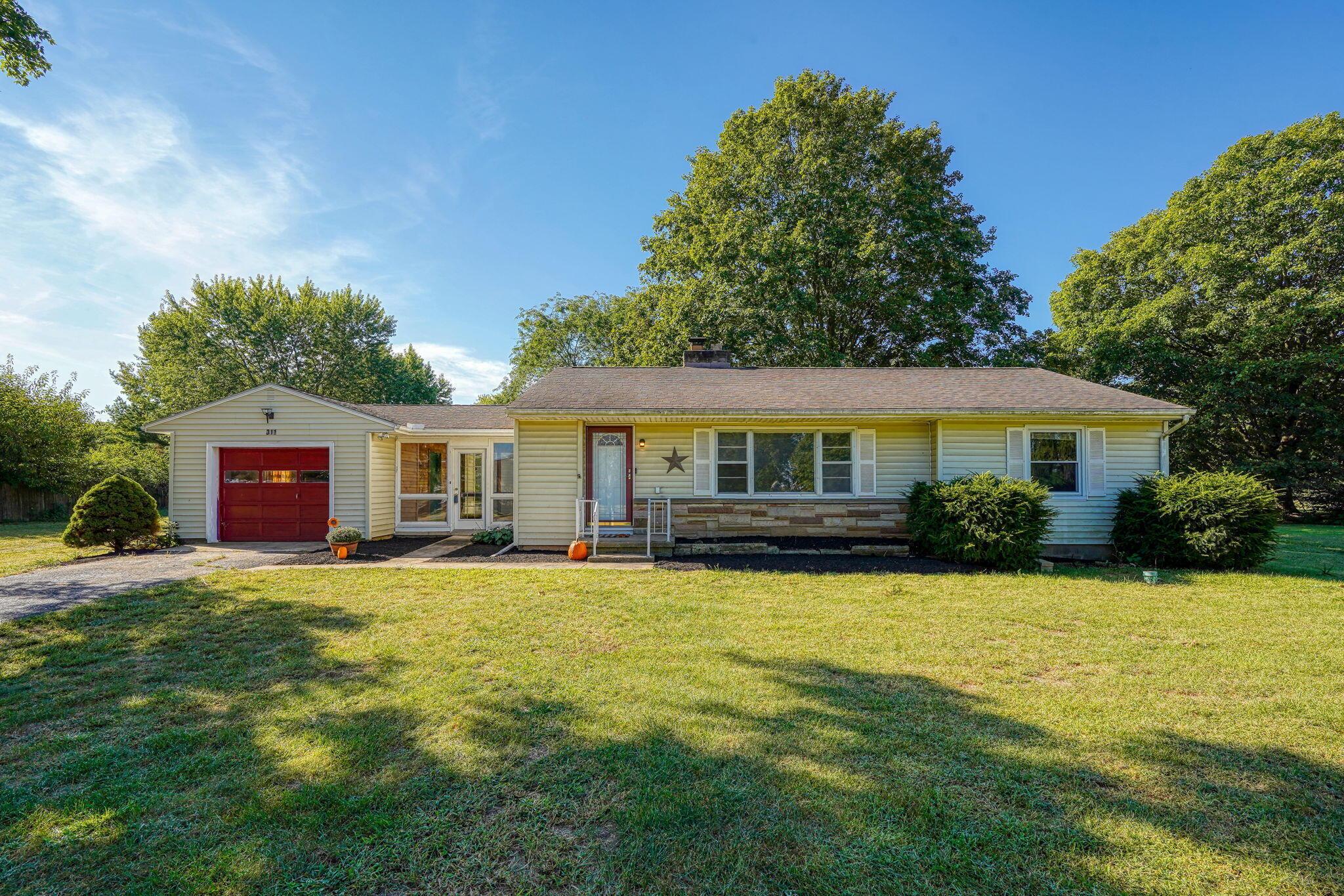 311 Tarlton Road Circleville, OH 43113 - Photo 3 of 42 311 Tarlton Rd (2)