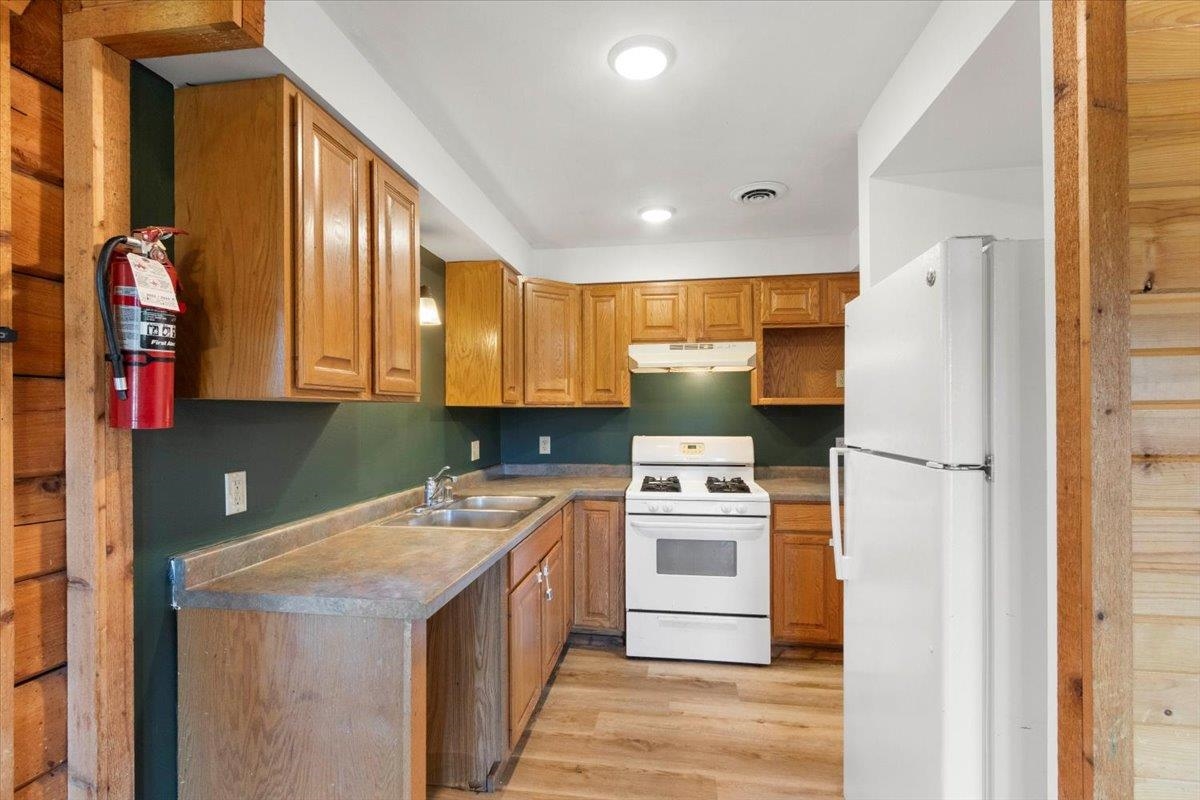 617 Sandy Beach Court Warrens, WI 54666 - Photo 9 of 33