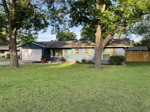 $434,500 | 11807 Dove Haven Drive, Austin, TX 78753