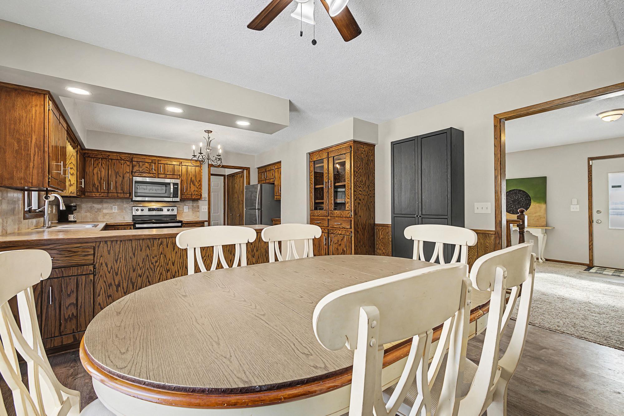 521 McDevitt Street Shakopee, MN 55379 - Photo 12 of 50