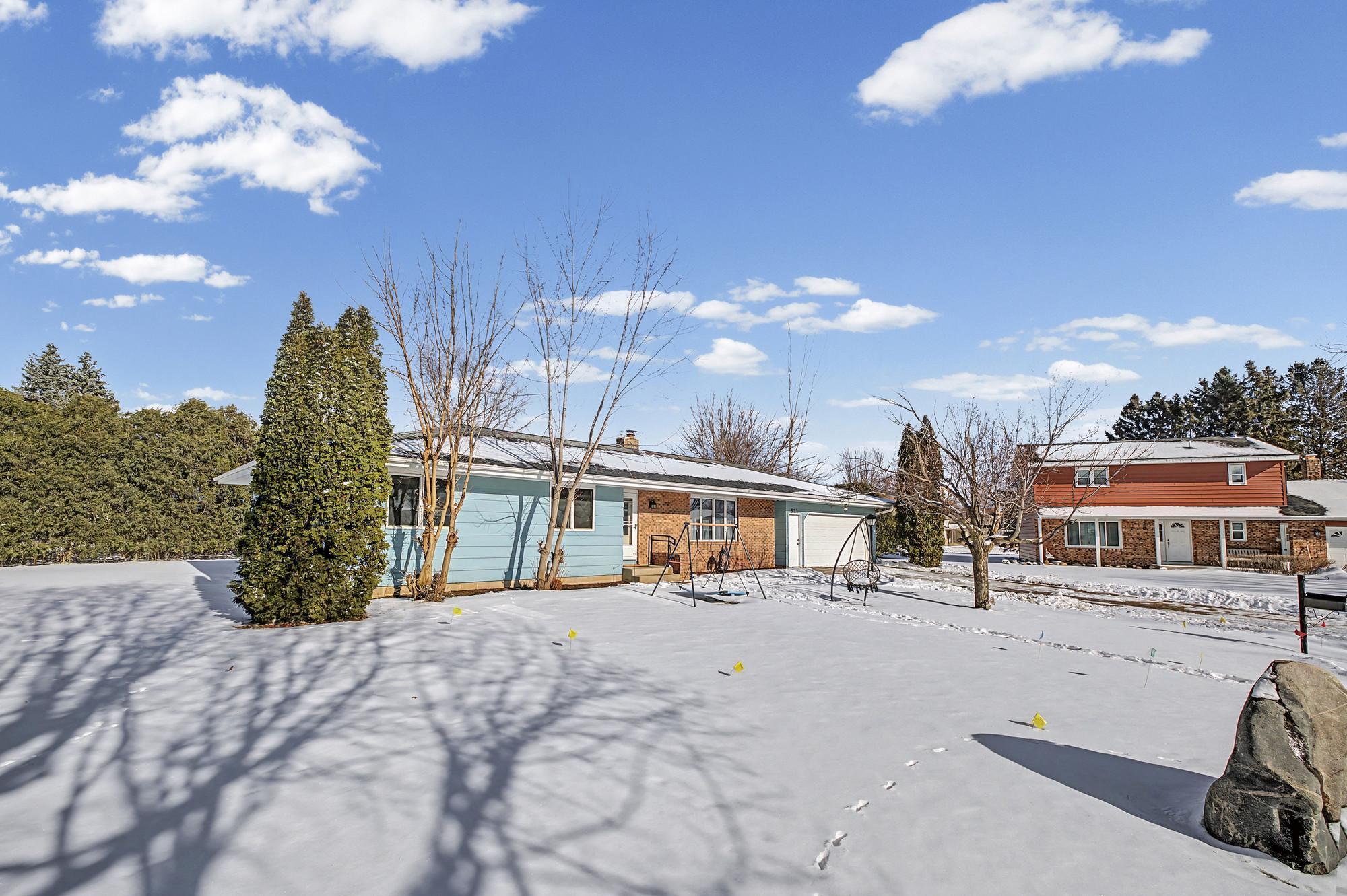 521 McDevitt Street Shakopee, MN 55379 - Photo 5 of 50