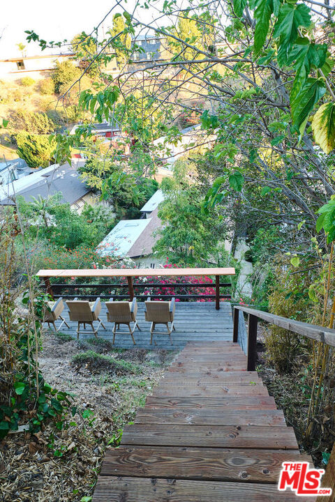 2662 Range Road Los Angeles, CA 90065 - Photo 27 of 29 Gallery Image 27