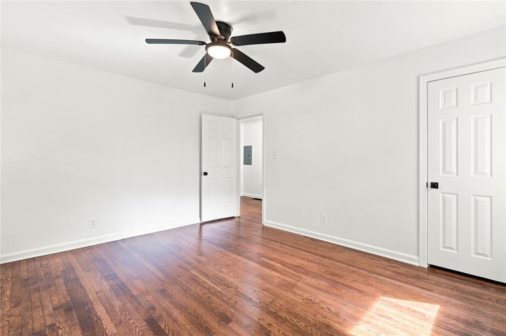 1445 Varner Road Marietta, GA 30062 - Photo 13 of 30 Gallery Image 13