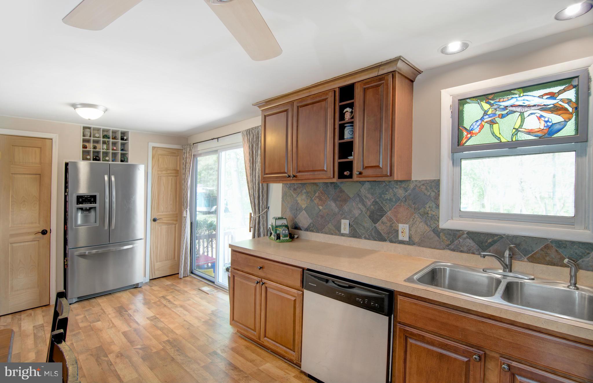 217 Sassafrass Road Warwick, MD 21912 - Photo 6 of 25 Kitchen